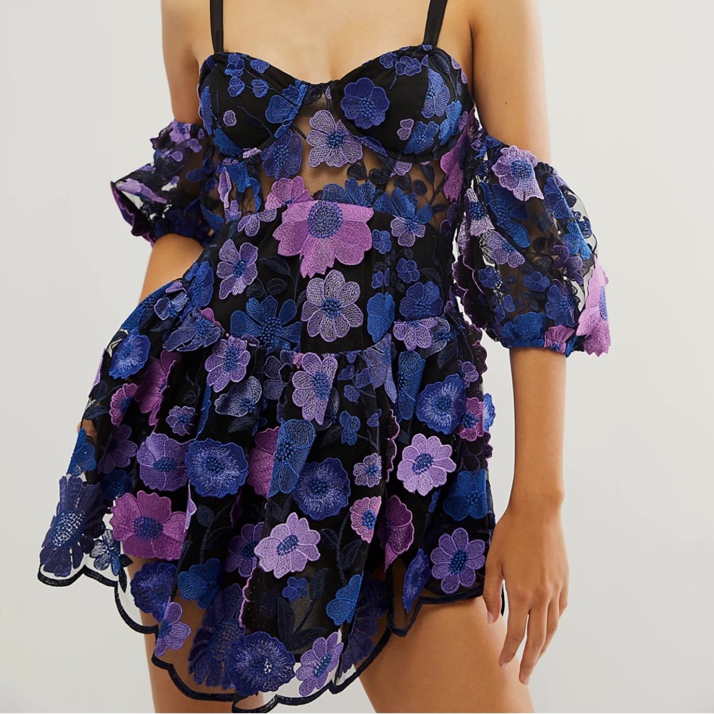- For Love And Lemons Prato Floral Mini Dress